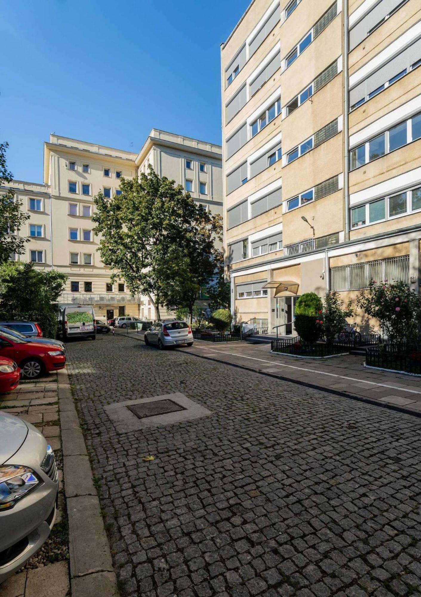 Sunbeam Studio City Centre Metro Politechnika Warszawa Exteriör bild